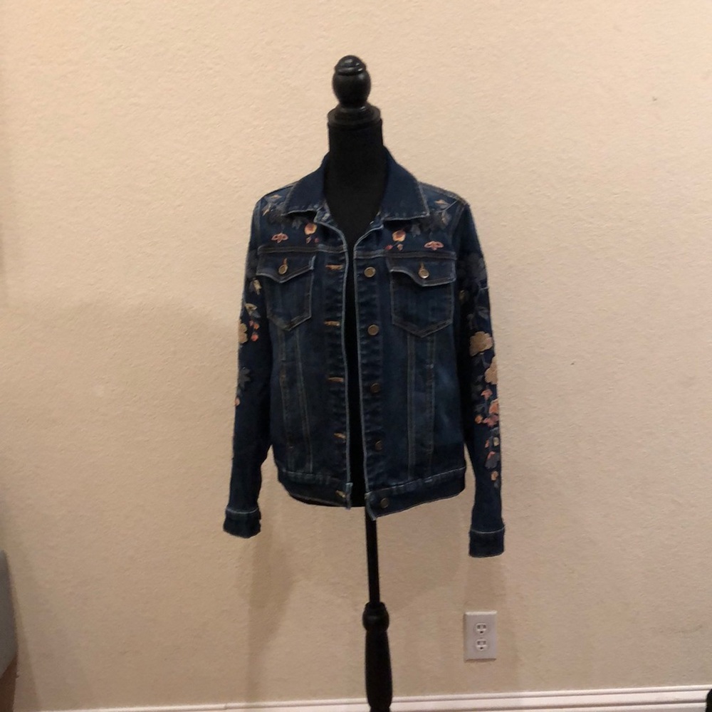 Floral Embroidered jean/denim jacket